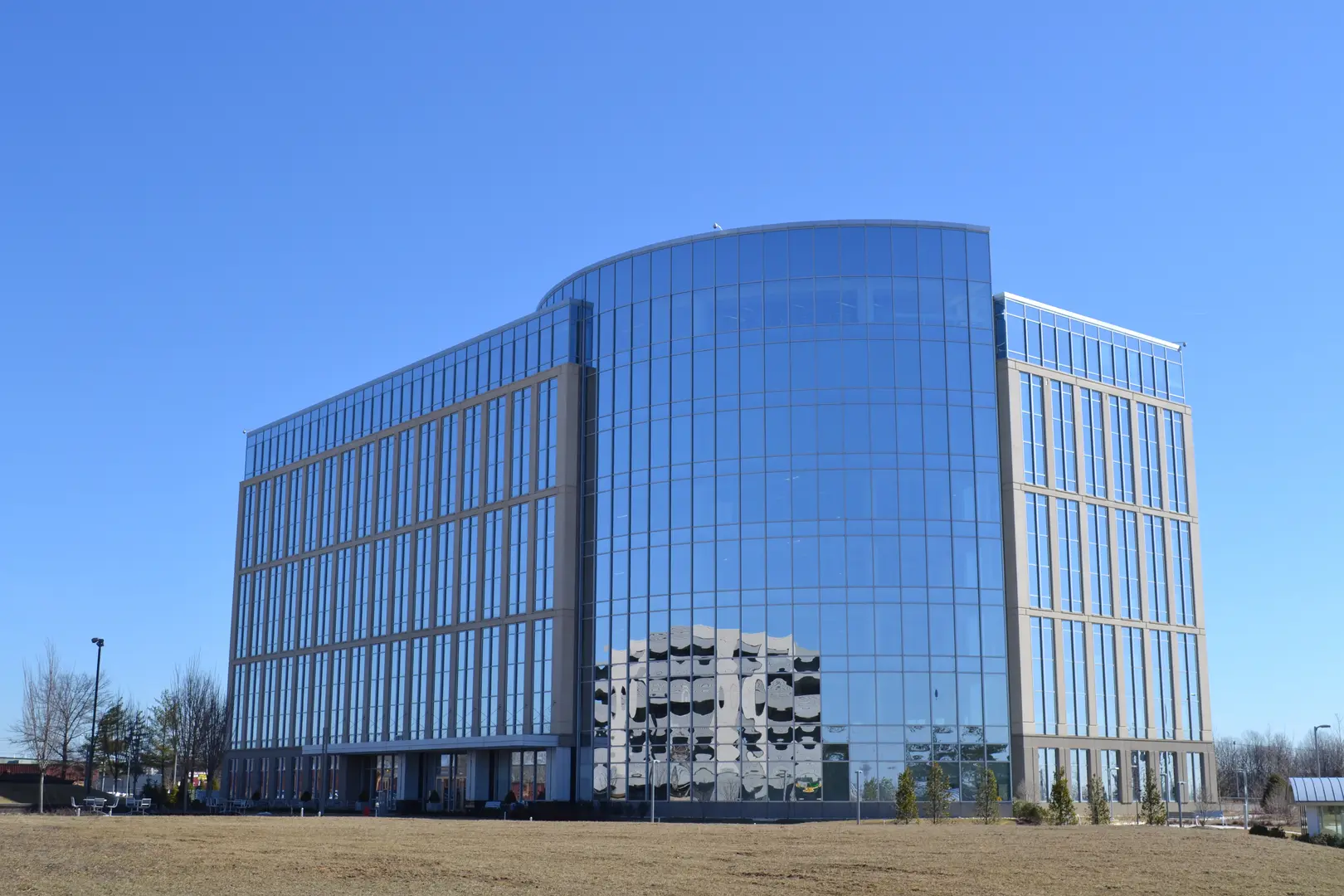 A large building with many windows on the outside.
